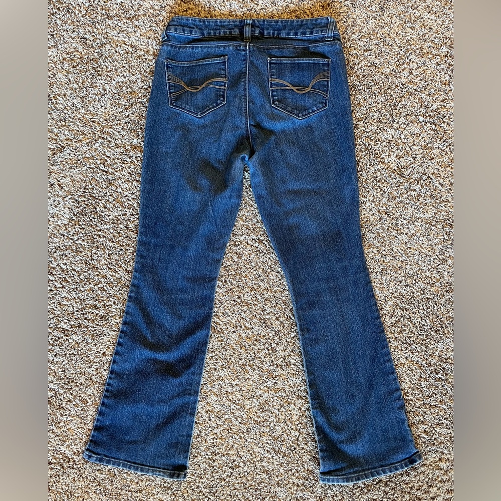 Dress Barn N62 Signature Fit Boot Cut Jeans Women’s Size 10 Tummy Control